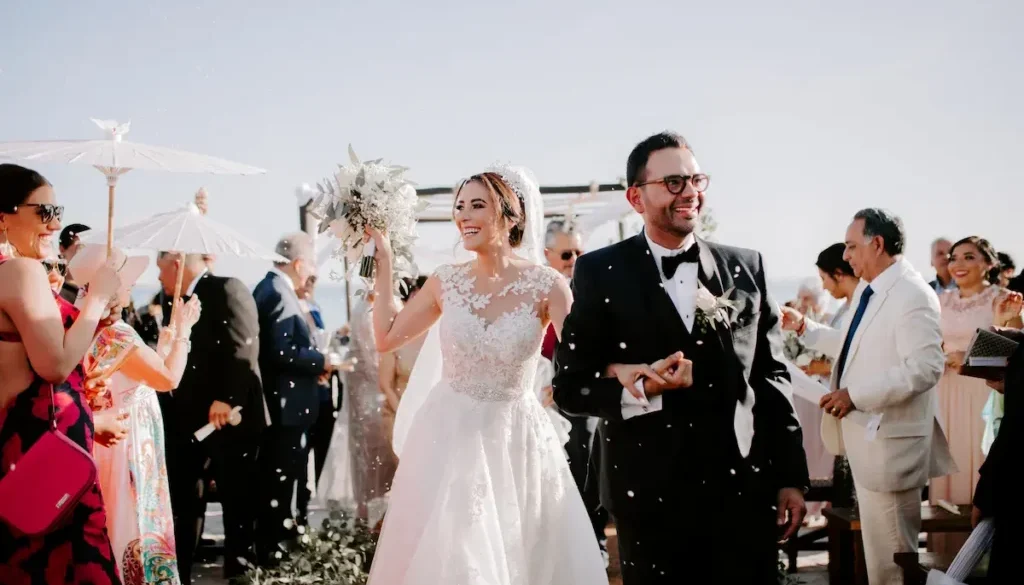 puerta-cortes-ceremonia-boda-salida-novios